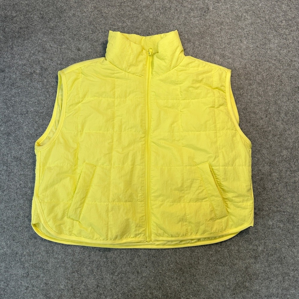 Thread & Supply Quilted Puffer Vest Medium Yellow Full Zip Lightweight